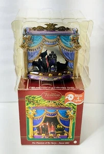 Carlton Cards "THE PHANTOM OF THE OPERA" 2003 Ornament - Picture 1 of 6