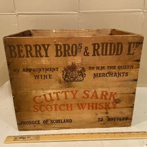 Vintage Wooden Crate CUTTY SARK SCOTCH WHISKY BERRY BRO'S - Picture 1 of 7