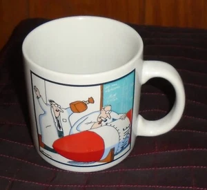 The Far Side Gary Larson Tasse Wissenschaftler Building a Missile 1983 lustige Kaffeetasse - Bild 1 von 5
