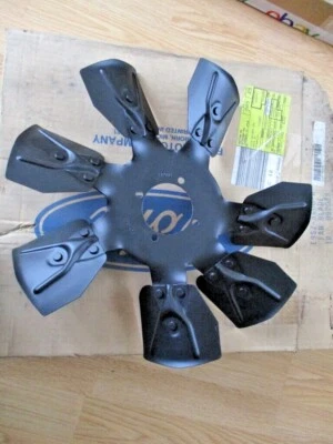 NOS 1989-1992 Mercury Cougar Ford Thunderbird  Radiator Fan E9SZ-8600-A 3.8L OEM - Image 1 of 4