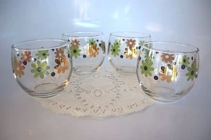 ROUND TUMBLERS WITH FLORAL ACCENTS: SET OF 4 - Picture 1 of 1