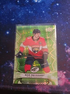 Hielo de cubierta superior 2022-23 - Sam Reinhart #33 verde - Imagen 1 de 2