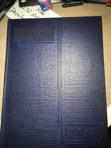 1944 Fredonia High School Yearbook - Fredonia, New York "The Hilltopper" - Picture 1 of 14