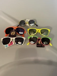 Kids Hang Ten Sunglass Pack , 5 DIFFERENT STYLES!  - Picture 1 of 2
