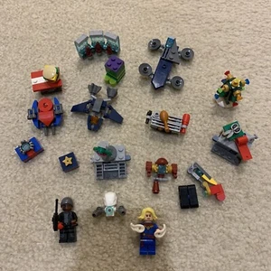 LEGO Vengadores Calendario de Adviento Set 76196 Minifiguras Capitán Marvel Nick Fury - Imagen 1 de 23