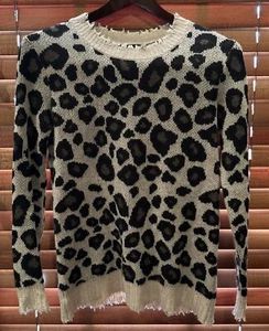 Aqua 100% Cashmere Leopard Cream Black Long Sleeve Women Sweater Small - Picture 1 of 4
