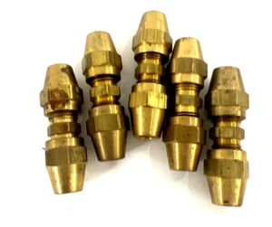 UNBRANDED 1/4" X 1/4" BRASS COMPRESSION AIR BRAKE FITTING LOT 0F 5 - Picture 1 of 4