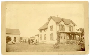 Beatrice, Nebraska, Oversize Cabinet Photo, Uncle Ben Wynne Parry's Home - Picture 1 of 3