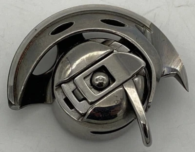 Pfaff Rotary Hook and Bobbin Case 1040 - Image 1 of 4