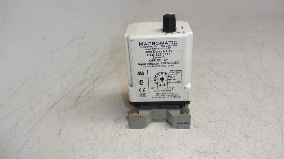 Macromatic Time Delay Relay .2-2 Seconds Off Delay TR-51622- 03T9 - Image 1 of 4