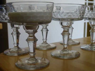 6 ANCIENNES COUPES A CHAMPAGNE A DOUBLE RESERVOIR VERRE SOUFFLER BOUCHE - Photo 1/4