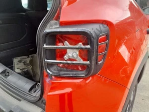 Jeep Renegade 2015-2019 Rear Tail Light Right Drivers Offside - Picture 1 of 5
