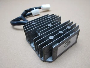 Kymco Agility City 125 E5 2023 1,898 miles regulator rectifier (11853) - Picture 1 of 8