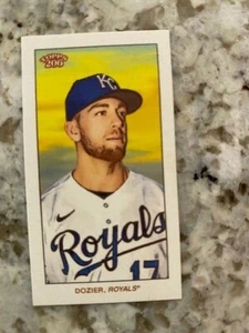 2020 TOPPS 206 SERIES 1 PIEDMONT BACK INSERT CARD ROYALS HUNTER DOZIER #18 - Picture 1 of 2