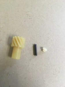 Governor Gear Repair Kit 1955-62 CI Powerglide w/Gear, Pin, Button and Gasket - Foto 1 di 10