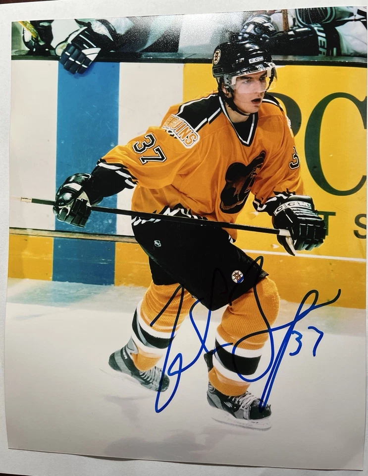 Autógrafo Providence Bruins 8x10 firmado por Patrice Bergeron Boston Bruins Foto 1 de 1