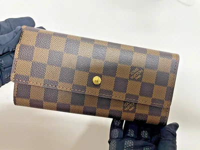 Louis Vuitton Sarah Damier Ebene Long Wallet - Image 1 of 4