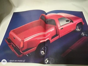 1993 GMC Sierra  Sales Brochure Catalog  - Picture 1 of 5