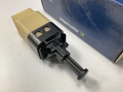 Intermotor SLS407 Brake Light Switch For 2006-2008 Suzuki Forenza & Reno - Image 1 of 4