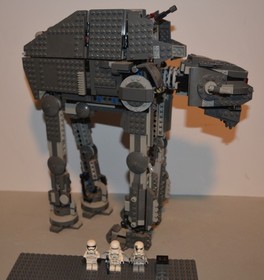 Lego Star Wars First Order Heavy Assault Walker 75189 95% Complete, 3 minifigs