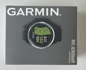 GARMIN Approach S44 Golf GPS-Uhr Brandneu in Originalverpackung - Bild 1 von 3
