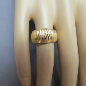 14k Gold Band Ring Yellow Ribbed Diamond Cut 4.81g Grams Size 7 Crown Mark 10mm - Picture 1 of 6