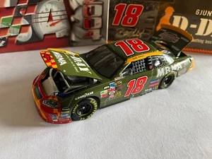 Action #18 Bobby Labonte MBNA D-Day 60th Anniversary 2004 Monte Carlo 1/24 Scale - Picture 1 of 5