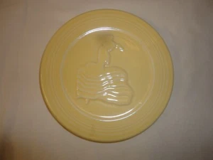 Fiesta 6" Trivet Hot Plate Yellow W/ Flamenco Dancer HOMER LAUGHLIN - Picture 1 of 3