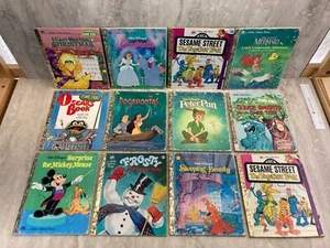Golden Books - Lot of 12 - Dated from Early 1970's to 1995 - Picture 1 of 16