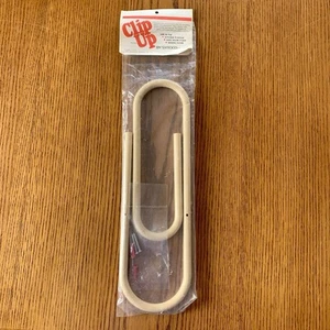 Vintage 1981 Syroko Clip Up Büroklammer Nachricht Papierhalter Pop Art Wanddeko NEU - Bild 1 von 8