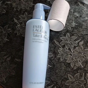 ESTEE LAUDER Take It Away  Makeup Remover Lotion 200ml *NEW* - Picture 1 of 1