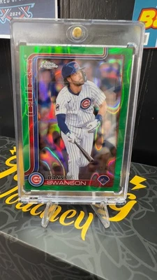 2025 Topps cromo Dansby Swanson #215 refractor de lava verde/99 Foto 1 de 3