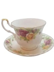 1962 ROYAL ALBERT LTD Old Country Roses Tasse und Untertasse Set Vintage LESEN - Bild 1 von 16