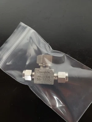 Swagelok SS-53S4 Stainless Check Valve 1/4in FAST FREE SHIPPING  - Image 1 of 3