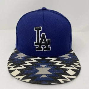 Los Angeles Dodgers Hat Cap Fitted Mens 7 1/2 MLB Baseball Aztec Brim New Era - Picture 1 of 13