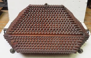 Antique Pyramid Tramp Art Box on Feet - Folk Art - Picture 1 of 7