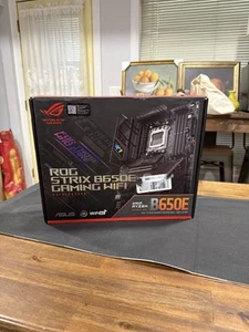 ASUS ROG STRIX B650E-F WiFi6e Socket AM5 AMD (LGA 1718) GAMING Motherboard- NEW - Picture 1 of 11