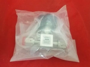 AP TECH manual valve, AP3600-SV-2PW-FV4-FV4, 1/4 FVCR - Picture 1 of 1