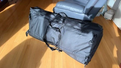 Chevy Avalanche / Cadillac Escalade EXT-New-Bed Cover Panel Tonneau Storage Bag - Image 1 of 4