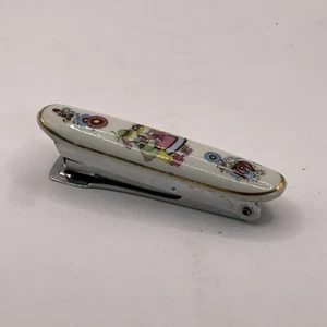 Mini grapadora de escritorio floral de porcelana para niños niñas de colección Japón - blanca rosa azul - Imagen 1 de 16