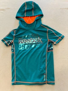 Reebok Hooded T Shirt Kids Boy's Small 8 Green Activewear Casual Short Sleeve - Picture 1 of 4