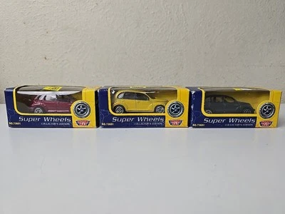 Chrysler PT Cruiser Motor Max 1:43 SUPER WHEELS Die Cast New In Box Lot Of 3 - Image 1 of 4