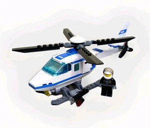 LEGO City 7741 Hélicoptère Police Pilote minifig complet TBE Jouet avion enfant - Picture 1 of 9