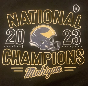 NCAA National Championship Michigan 20-23 Wolverines nero taglia small nuovo con etichetta - Foto 1 di 7