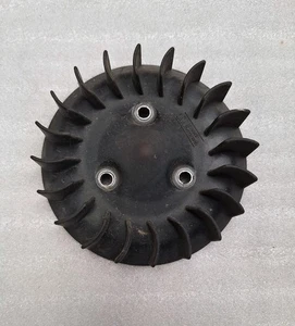 E6. Aprilia Sr 50 Fanwheel Fan Motor Alternator Motori Minarelli - Picture 1 of 5