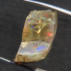 Äthiopische Opal 11.25 CT Natürlich Multi Blinkende Grobem ~ 12x20x11 MM - Picture 1 of 3