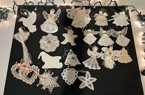 Vintage Handmade Crochet Lace Snowflakes Angel Bell Christmas Ornaments-Lot 20+ - Picture 1 of 13