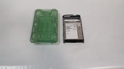 HITACHI ULTRASTAR 10K 3.5" HARD DRIVE WITH TRAY 17R6364 - Image 1 of 4