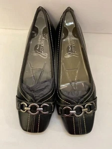 Women Black Leather Aerosoles Size 8M - Picture 1 of 4