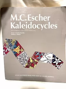 M. C. Escher Kaleidocycles 9 Geometric Foldable Models Assembly Book - Imagen 1 de 11